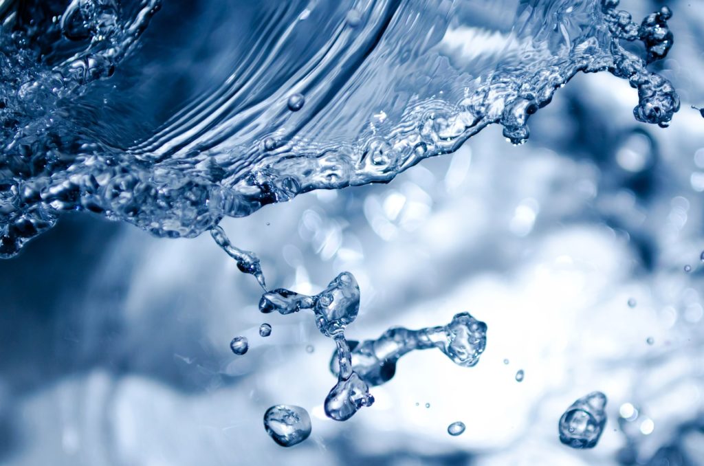 Bacteriostatic Water vs. Sterile Water: What’s the Difference?