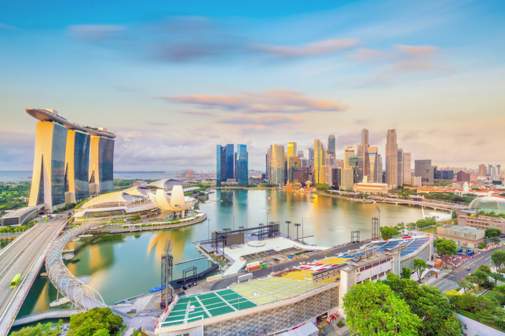 A Professional’s Guide to Finding Lucrative Jobs in Singapore