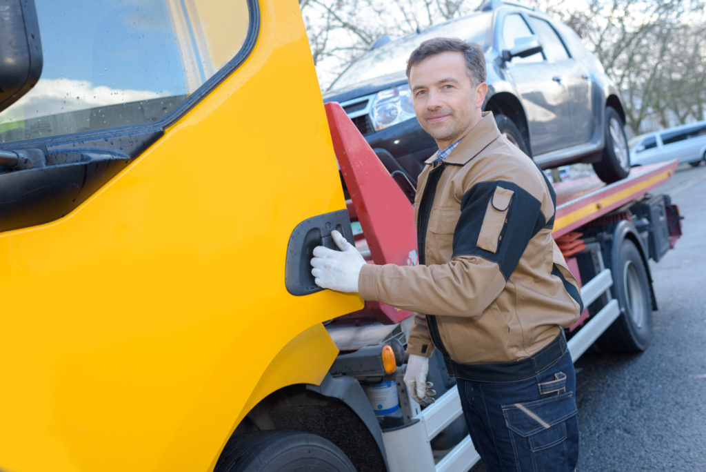 How to Become a Tow Truck Driver