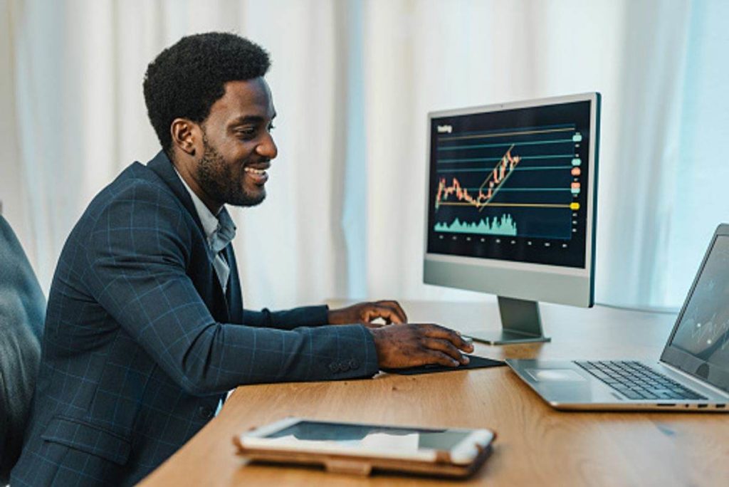 InteracInvestor Review: What’re The Best Qualities of This Trading Platform?