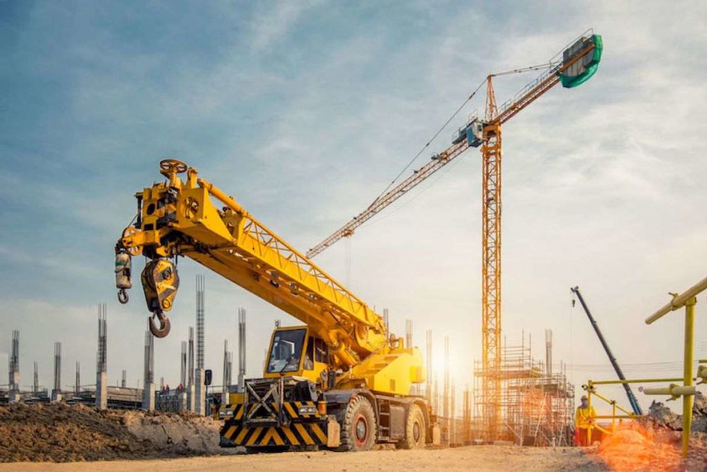 Find out whether you should purchase or rent industrial machinery