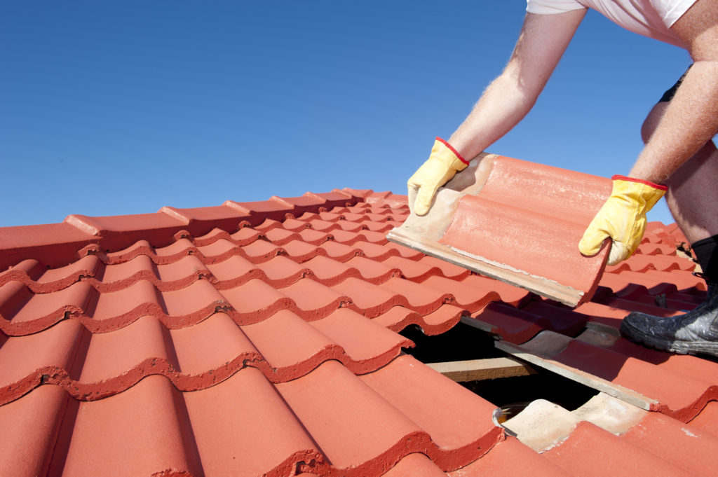 When Is the Best Time to Replace a Roof?