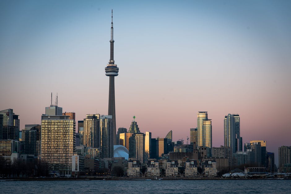The Best Family-Friendly Neighborhoods in Toronto