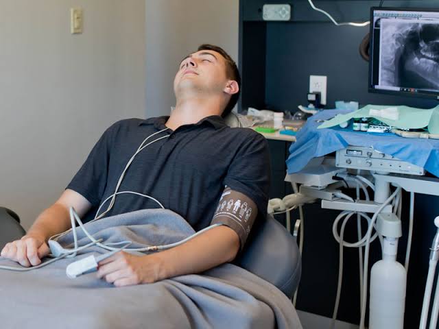 How to Find the Best Dental Surgeon for Wisdom Teeth Removal
