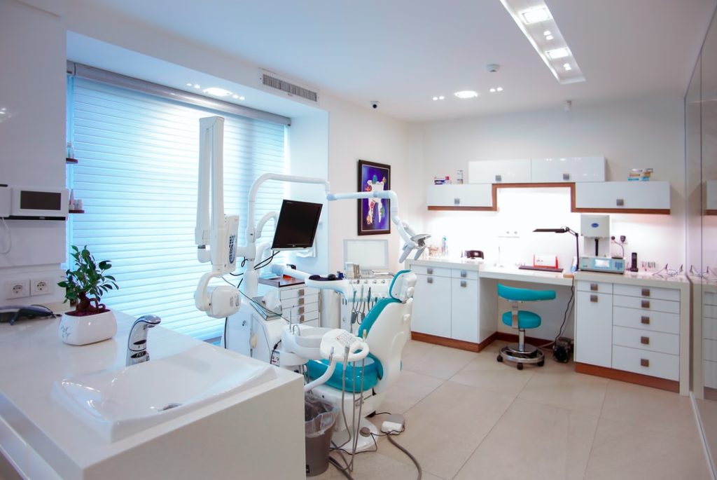 3 Tips for Finding Laser Dentistry Near You