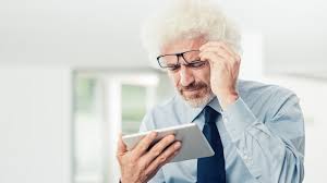 5 Signs It’s Time to Visit an Eye Doctor