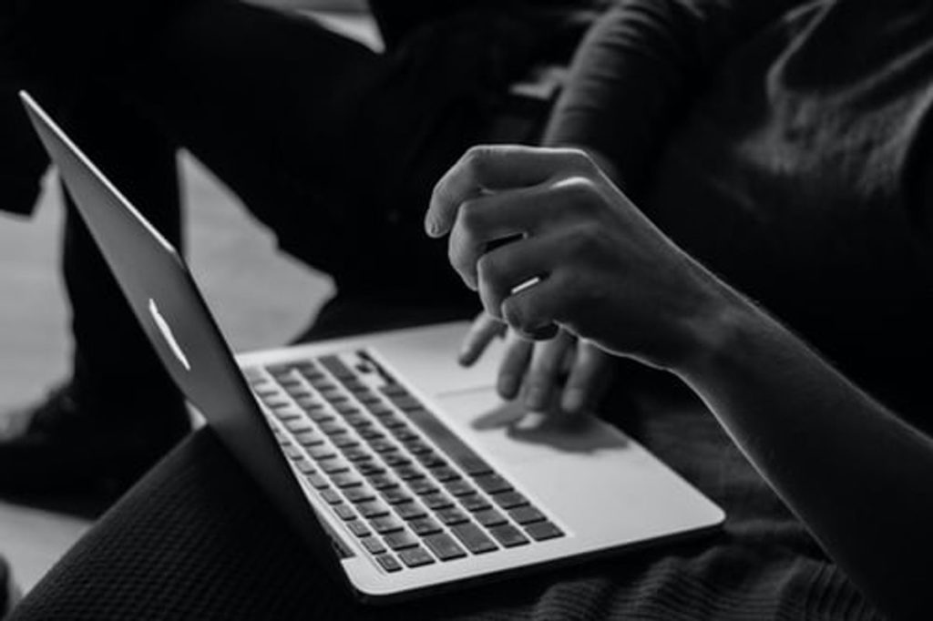 Sell Your Online Course Through Your Website