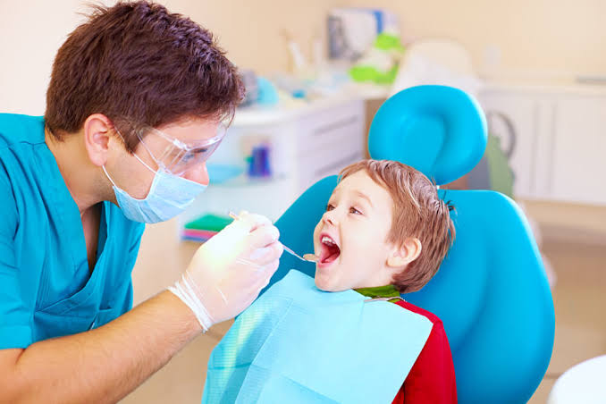 Dental Services: The Importance of Routine Dental Cleaning