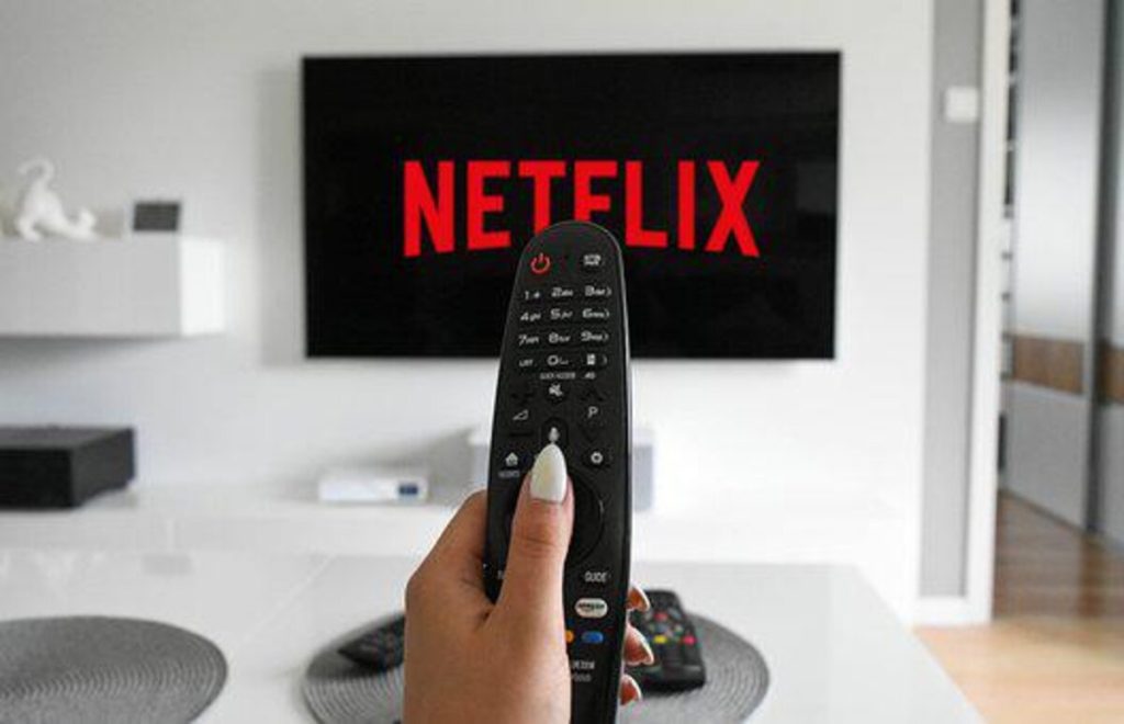 How to Watch Run Hide Fight Online