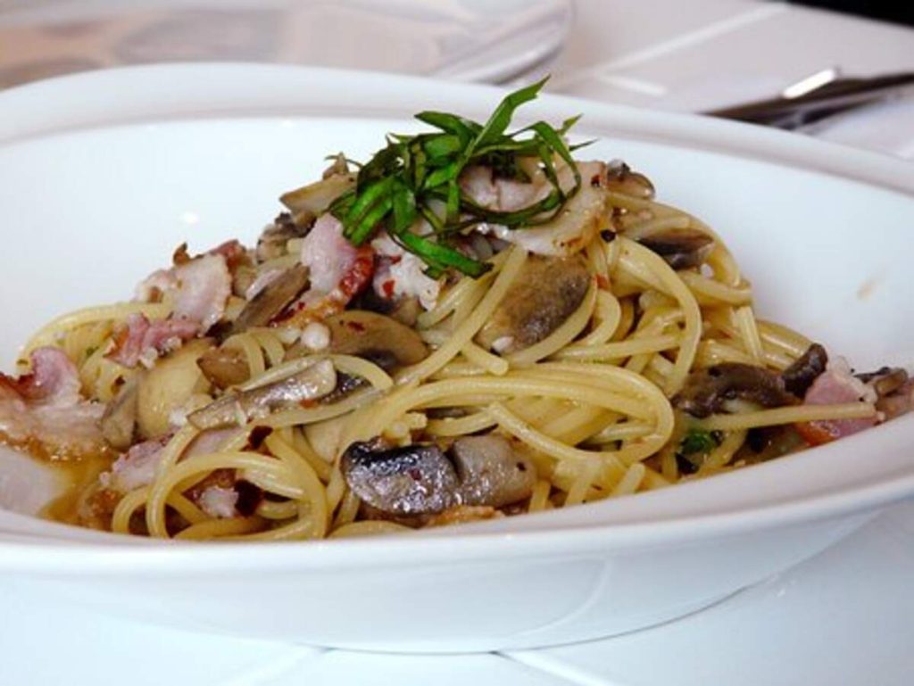 Darzi Bar and Kitchen in Delhi Darzi Bar and Kitchen in Delhi