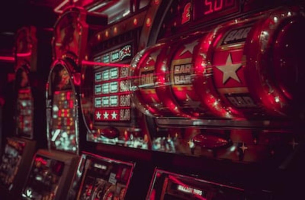 5 Most Important Things to Know While Playing Casino Slots On-line