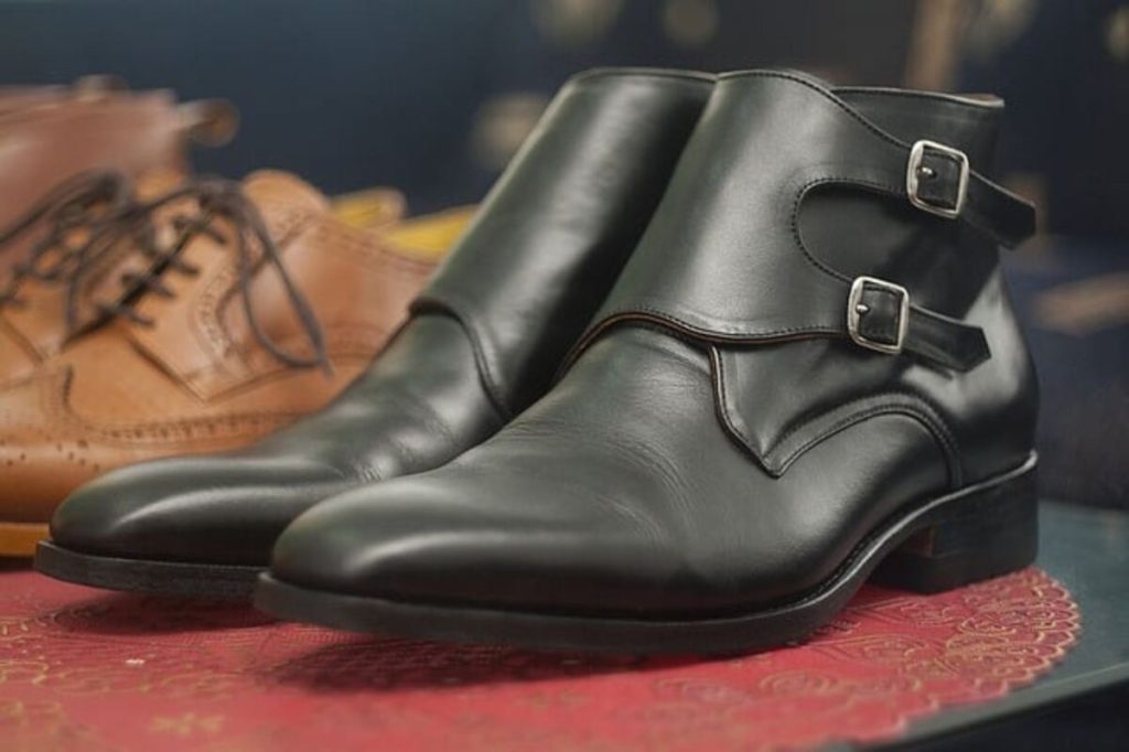 Mens Lifestyle Shoes For a Slick Yet Relaxed 21st-Century Sophistication