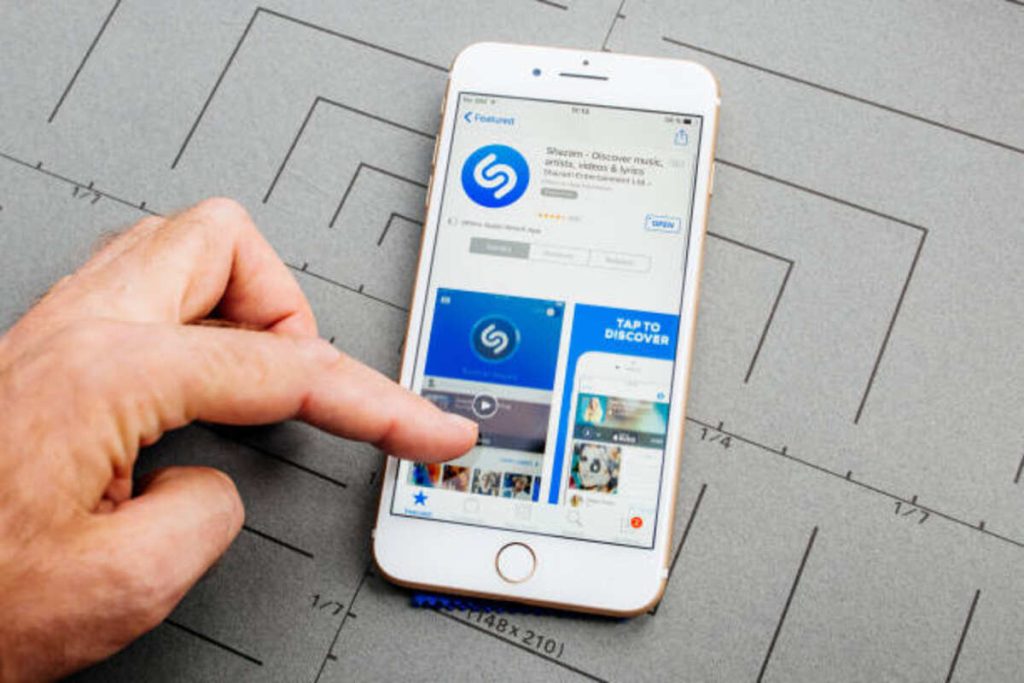 Is the Albert App Stealthy?