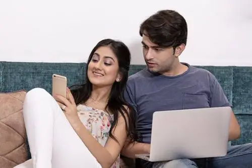 Datememe- An Interesting Chat Room Place for Singles