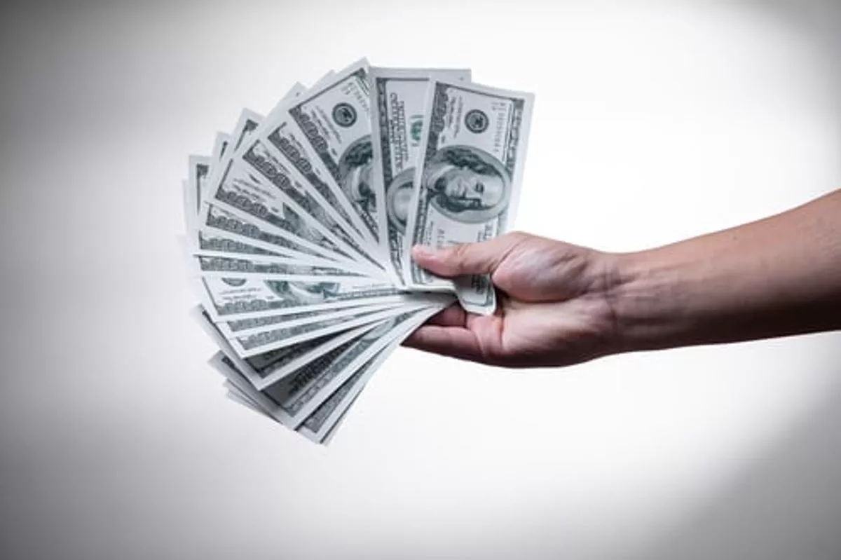 How to make money from blogging