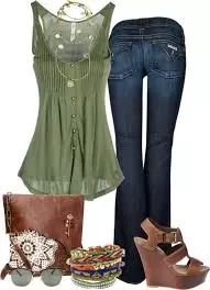Top Five Fashion Tips for Women in 2022