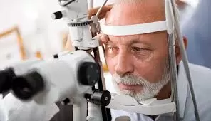 5 Signs You Need Eye Lens Replacement Surgery