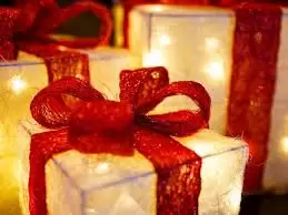 4 Gift Ideas for Couples in Your Life