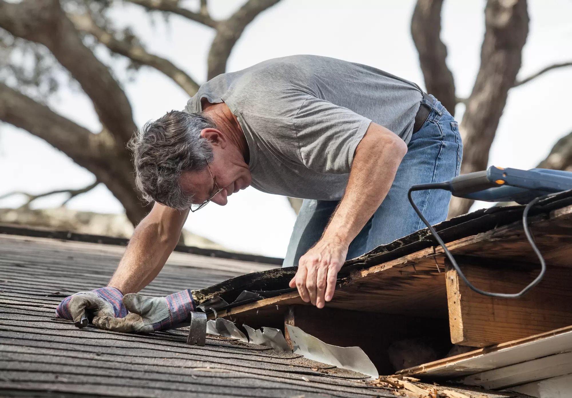 Commercial Buildings: 7 Common Roof Problems