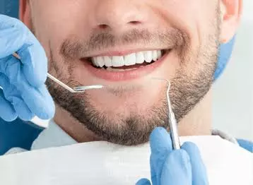 7 Factors to Consider When Choosing a Dentist