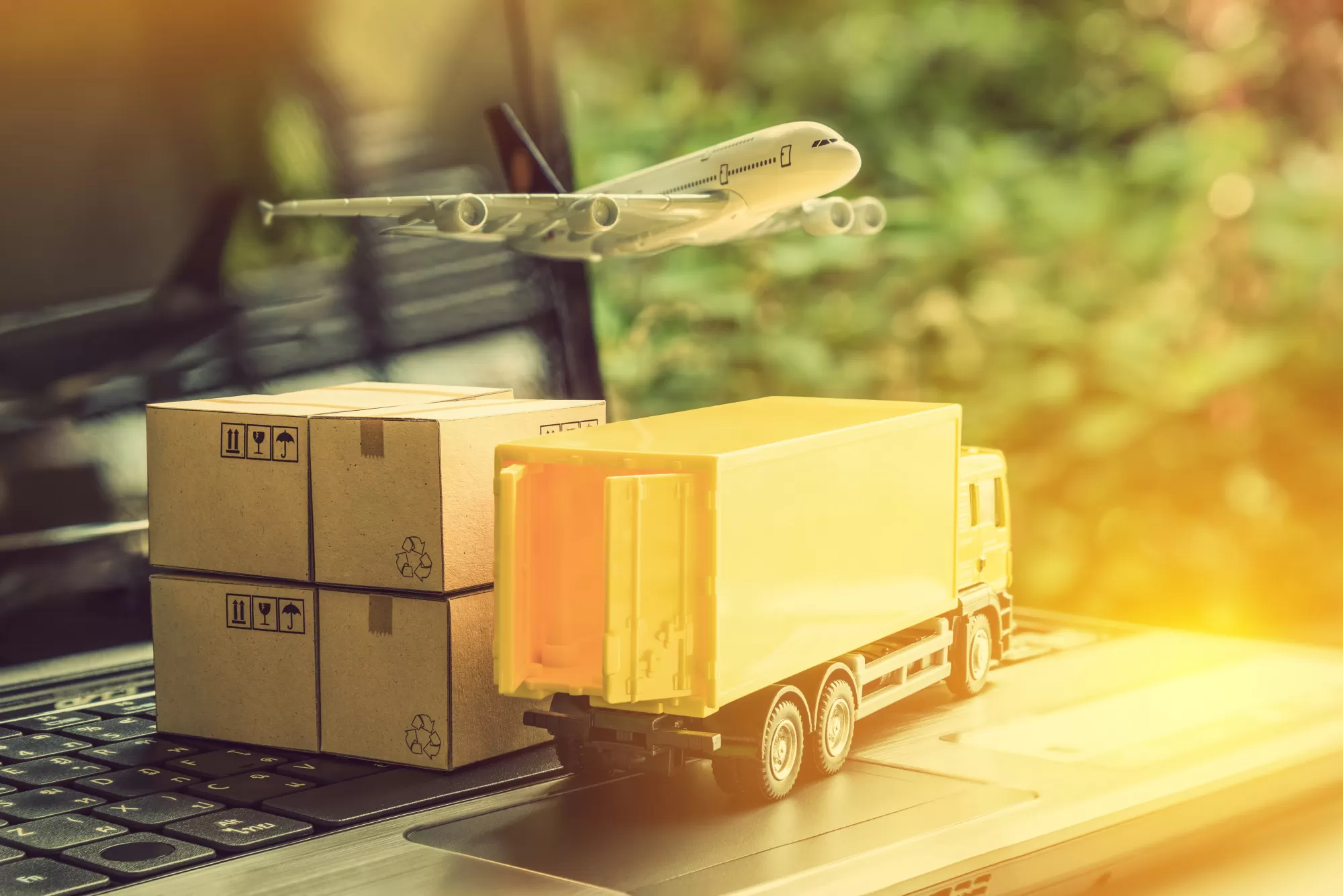 How to Ship a Package Internationally
