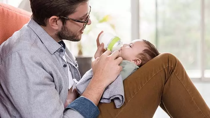 6 Common Bottle Feeding Mistakes and How to Avoid Them