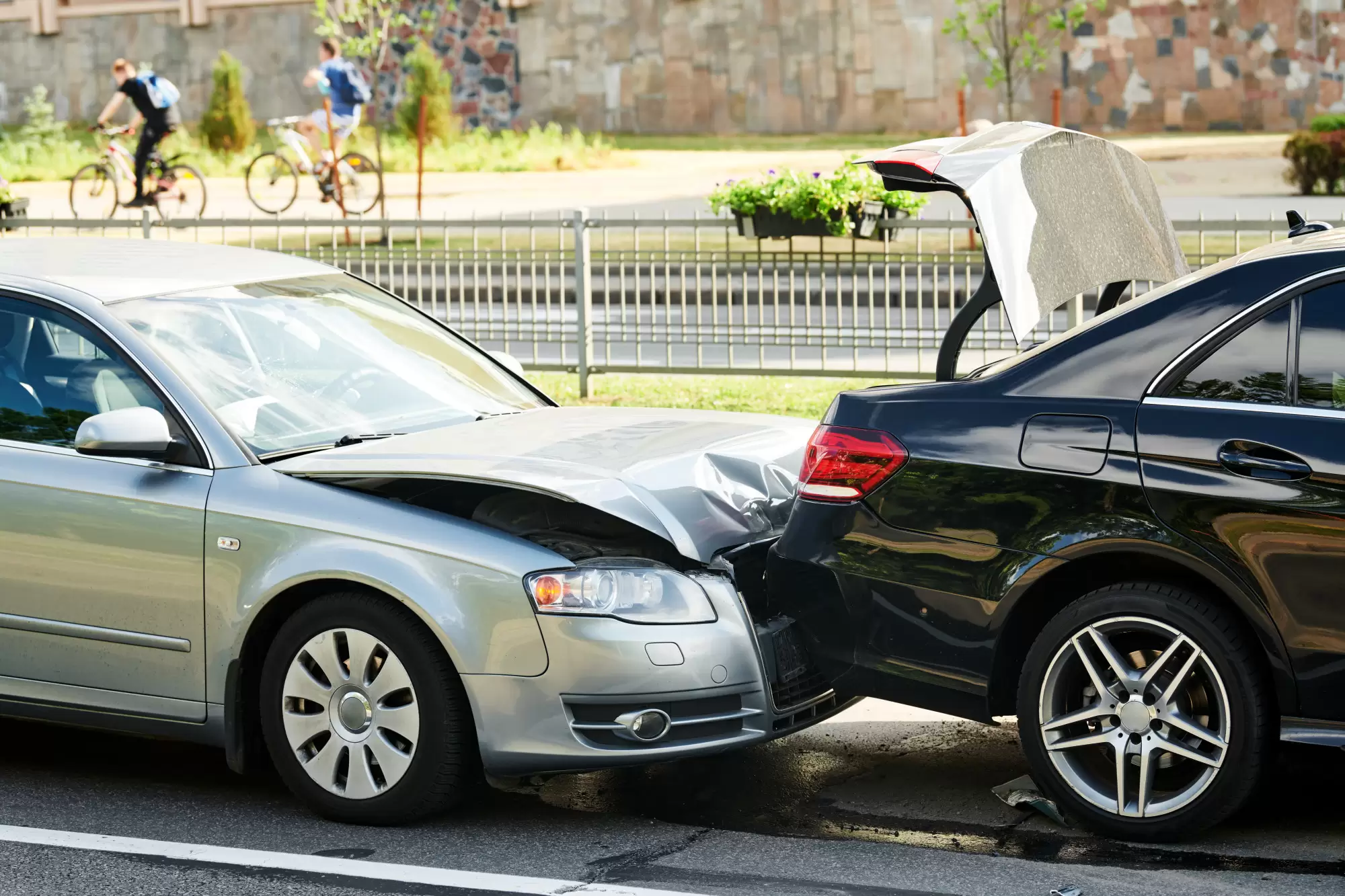 What to Do After a Car Accident: 5 Necessary Steps