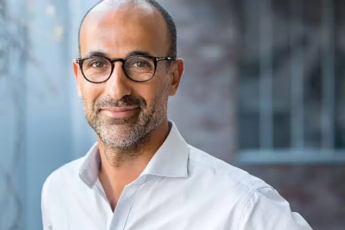 How to Choose the Best Eyeglasses for Your Face Shape