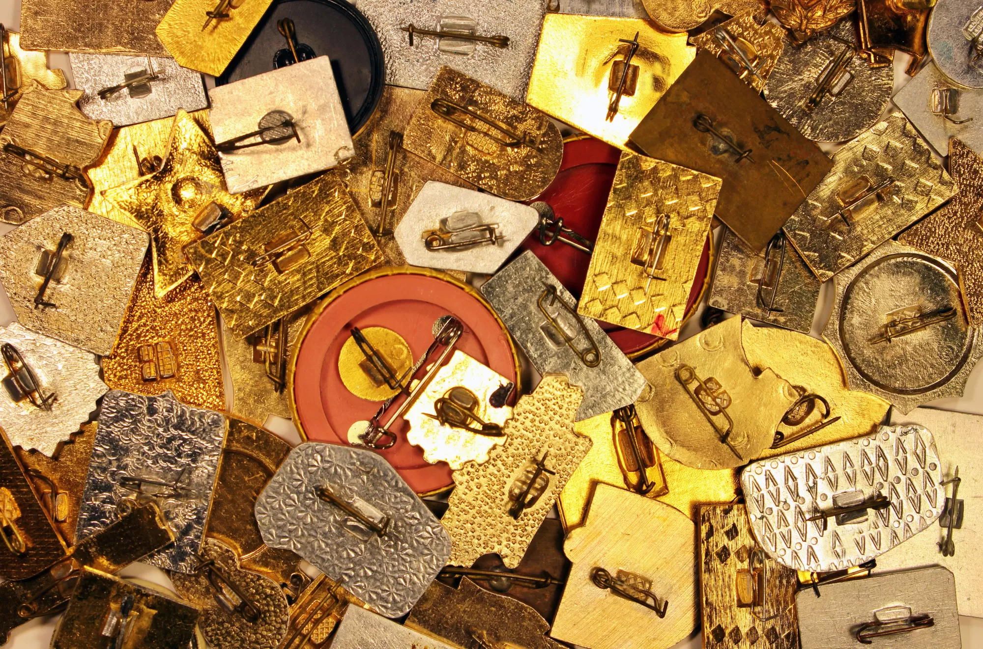 5 Tips for Sports Pin Trading