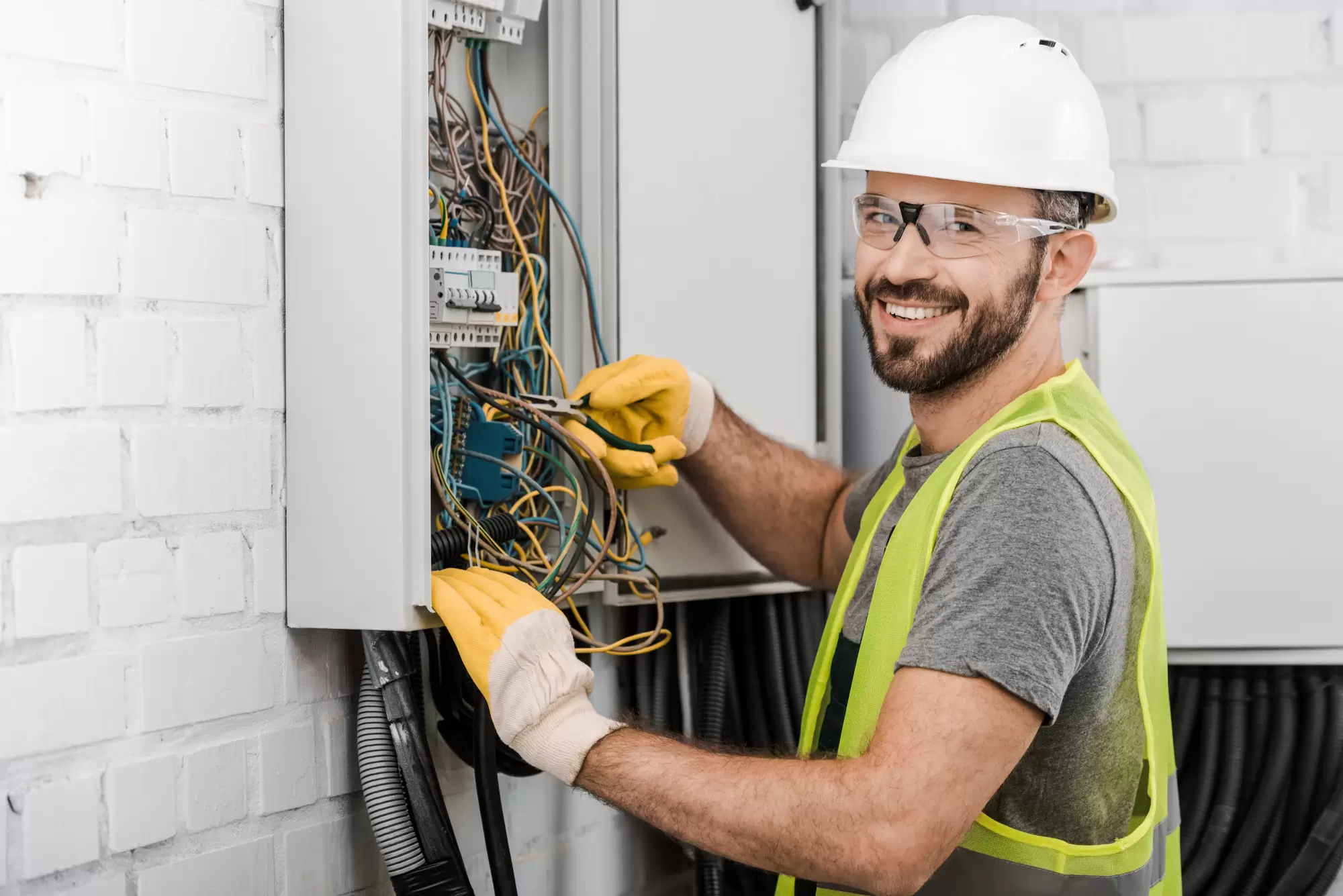 Exploring The Various Types of Electrical Insulation