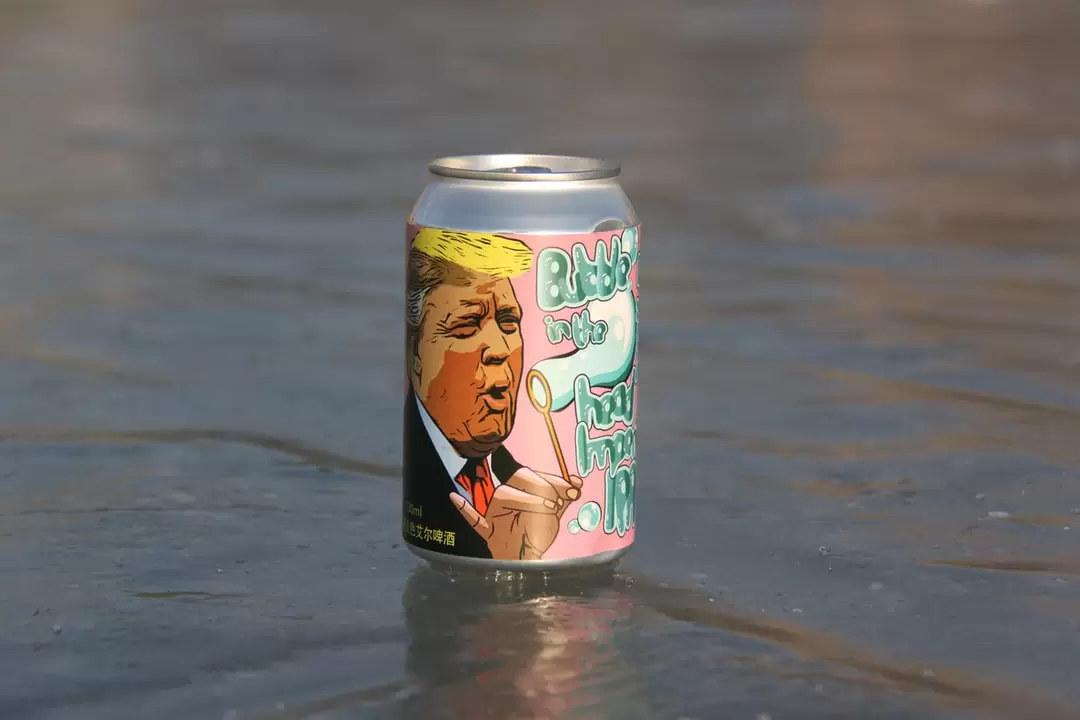 Can Holders: 5 Reasons To Use This Perfect Summer Accessory