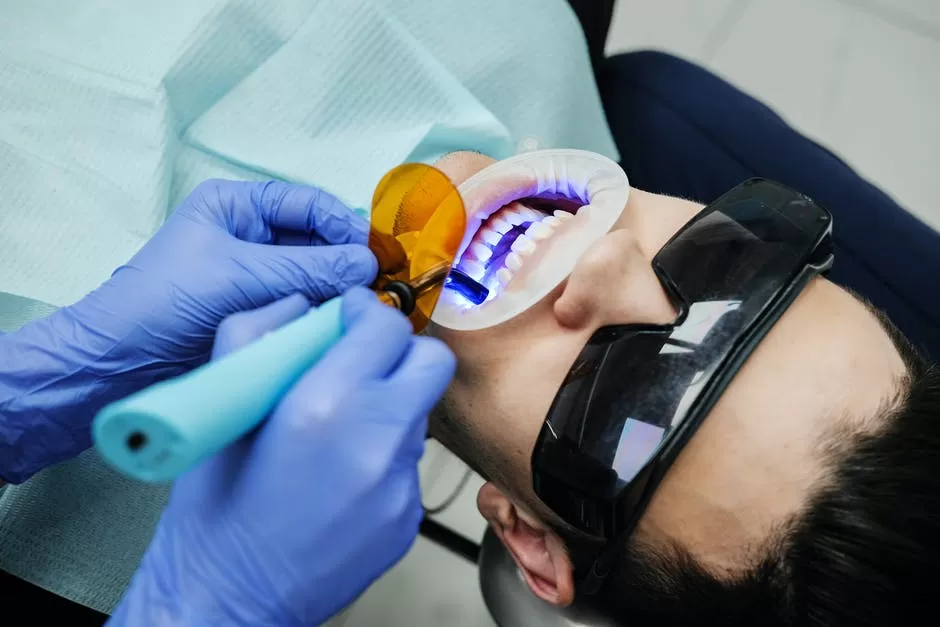 How Do Dentists Pull Teeth?