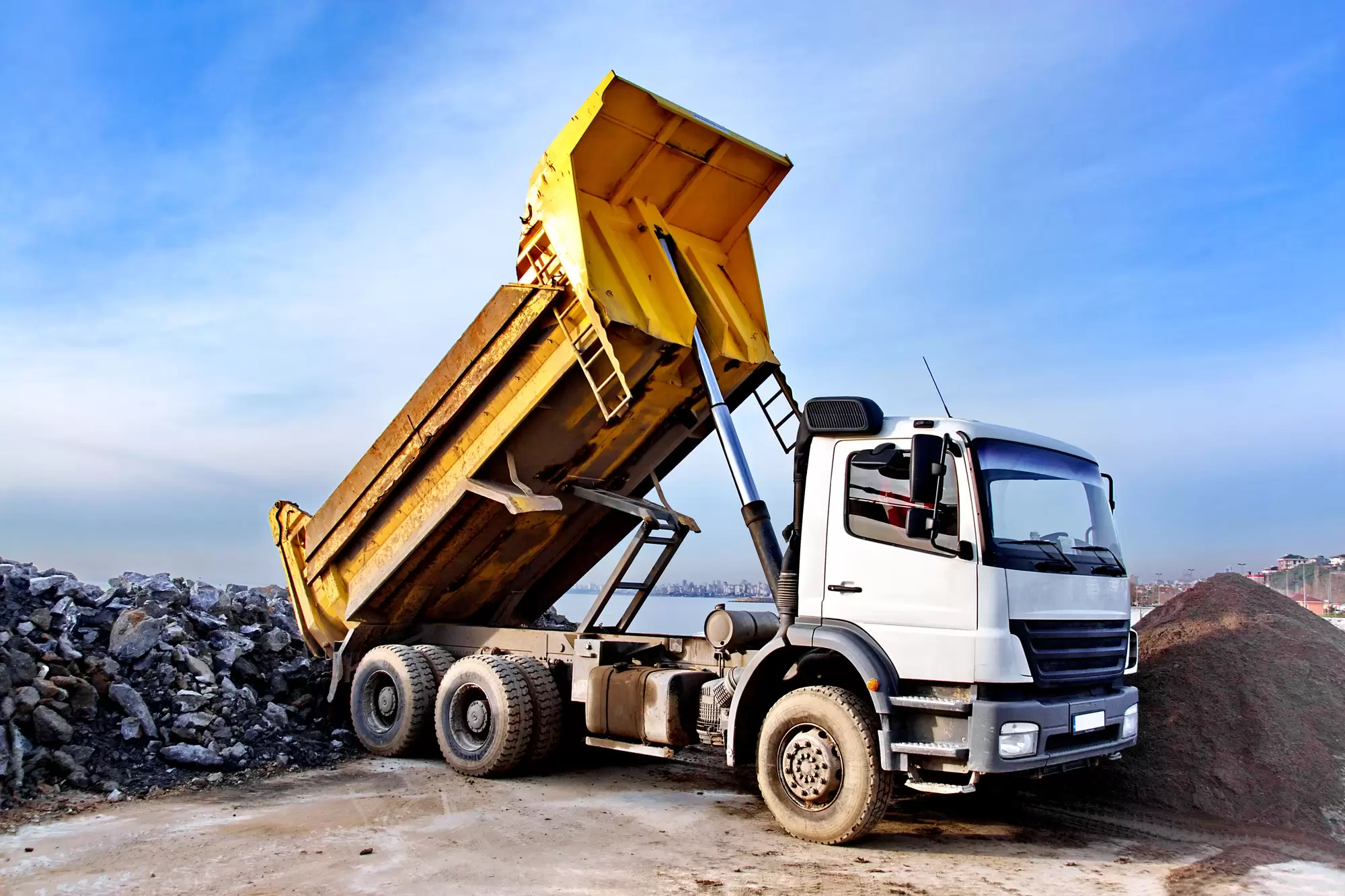 The Ultimate Guide to Hauling Services