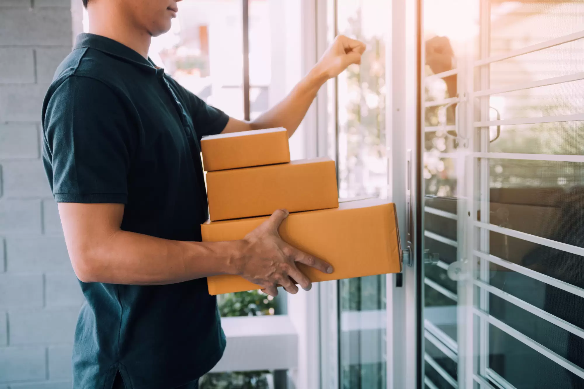 The Ultimate Guide to Choosing Your Courier Services