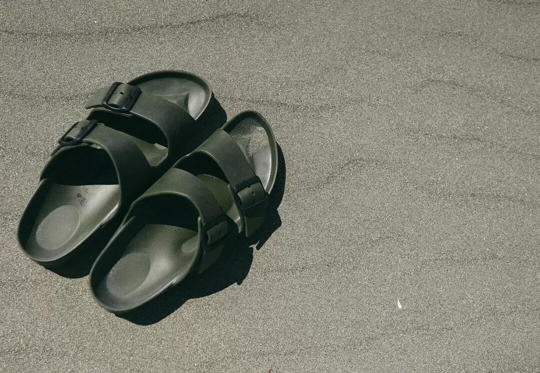 7 Ways to Style Birkenstock Shoes