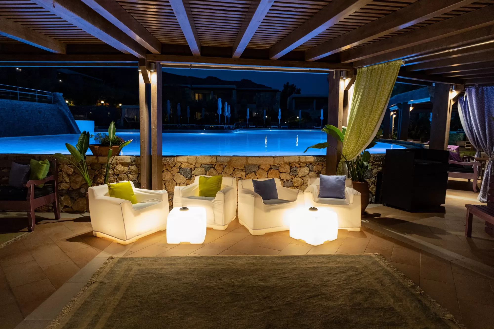 Outdoor Lighting Ideas to Illuminate Your Outdoor Spaces