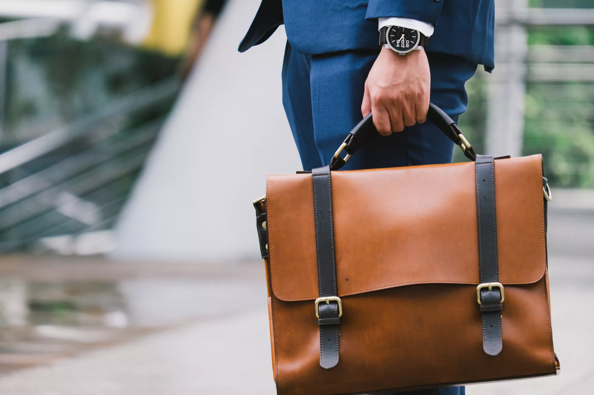 What Are the Different Types of Professional Bags That Exist Today?