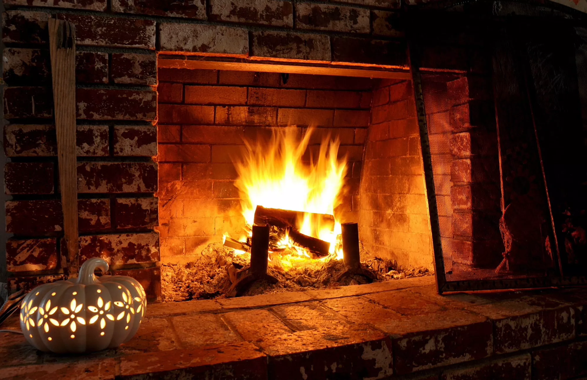 5 Benefits of Installing a Fireplace