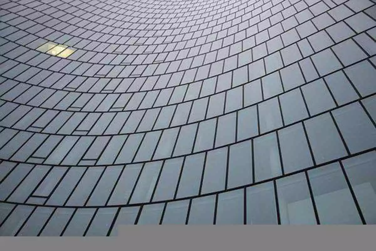 tempered vacuum glazing
