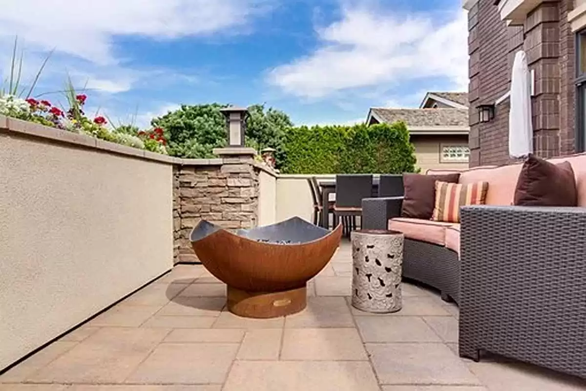 outdoor decor