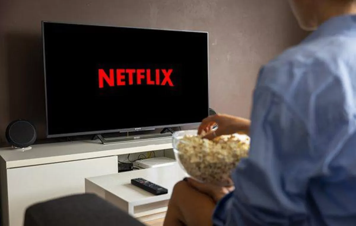 How to Get Netflix on Non Smart TVs