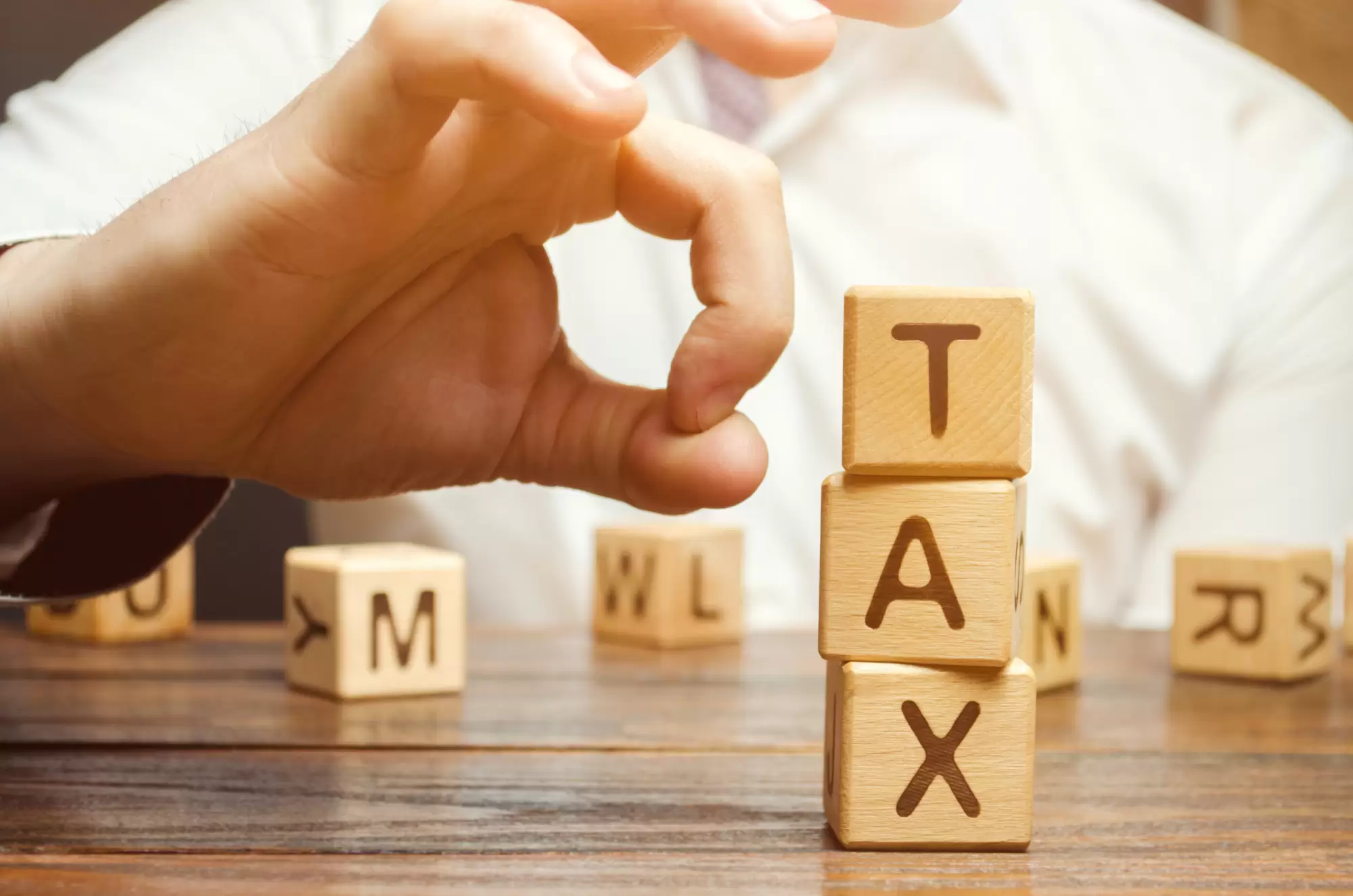 6 Easy Tips to Reduce Your Taxes