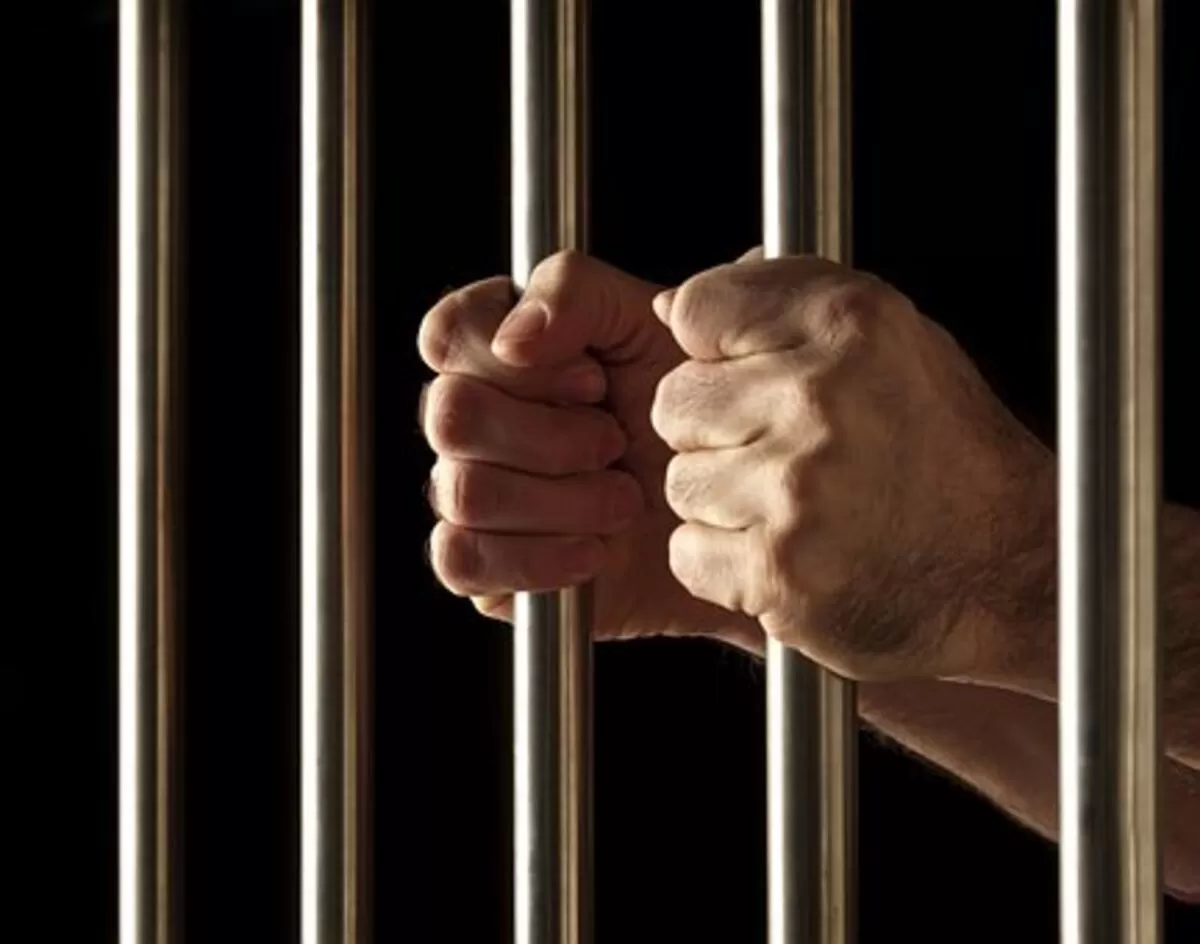 Choosing An Attorney – Looking Further than the Advertisements