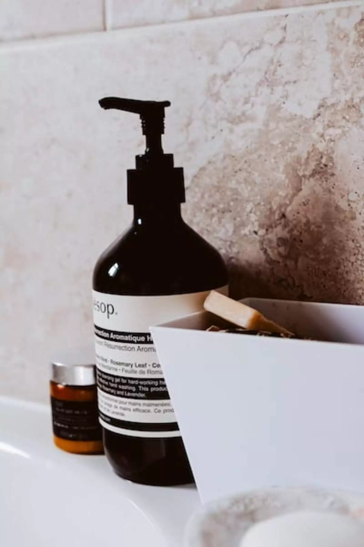 soap dispenser for bathroom