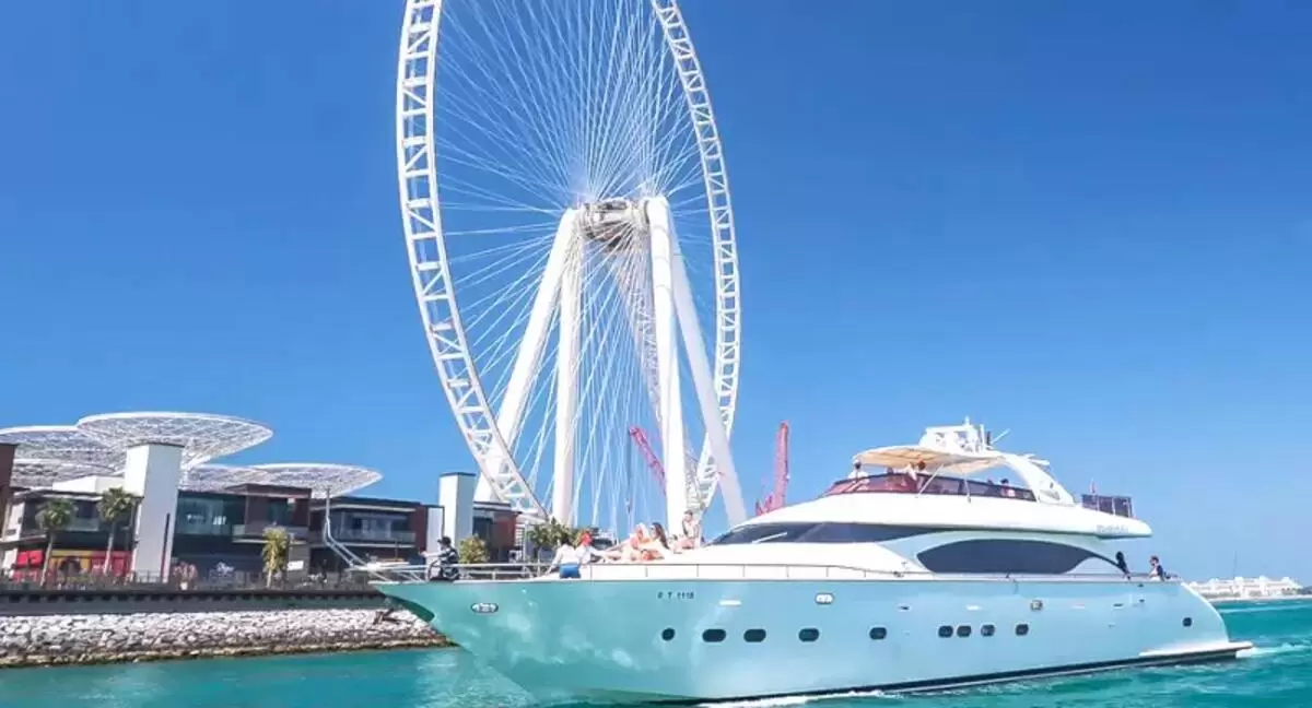 yacht rental dubai