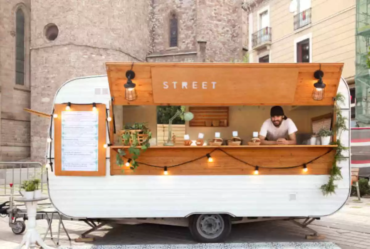 New York Tech’s Fork in the Road Food Truck