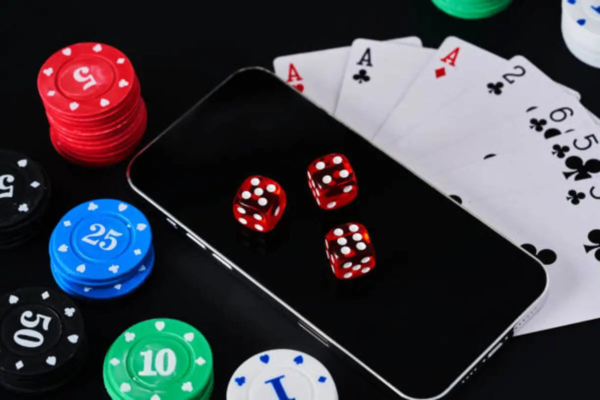 Comic Play Casino Review